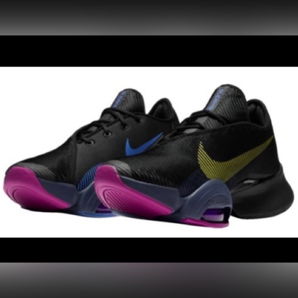 Nike Size 8.5 - Picture 1 of 6